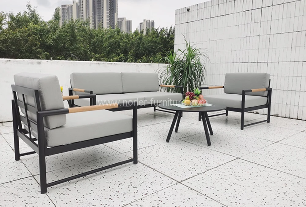Durable Aluminum Frame Teak Wood Armrest Outdoor Sofa