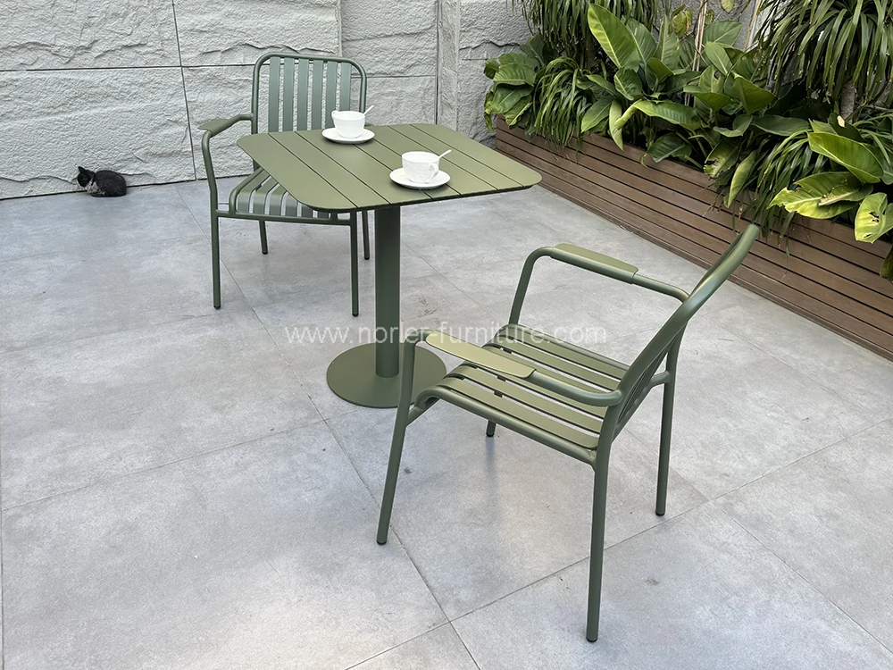 Easy-maintainable Outdoor Aluminum Dining Set