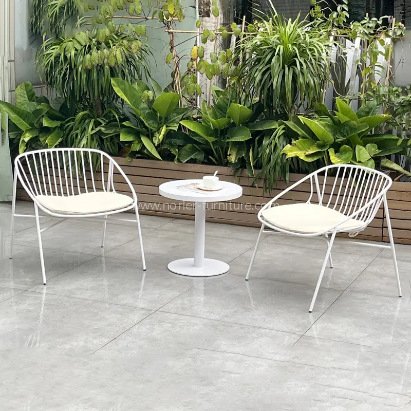 Conjunto de jardim de quadro de alumínio branco ao ar livre moderno