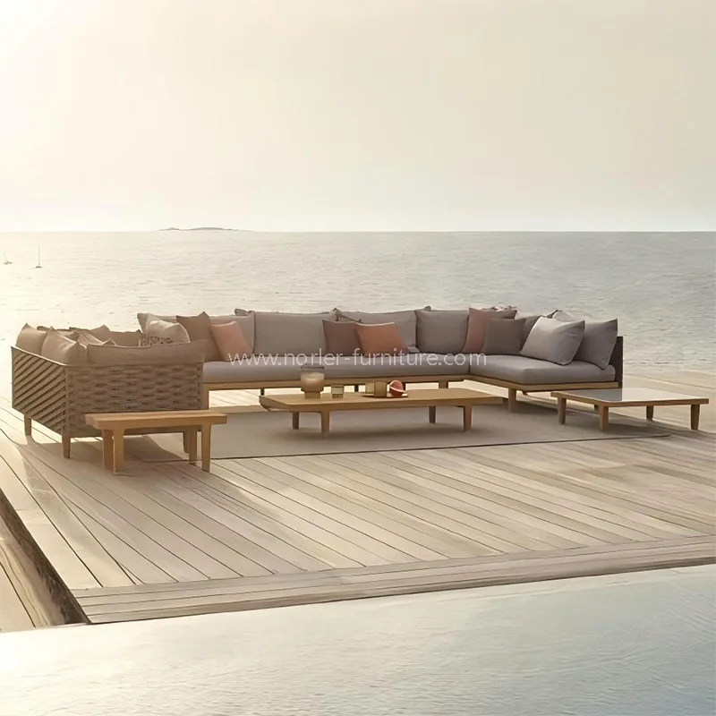 Moderno de moldura de madeira de teca ao ar livre