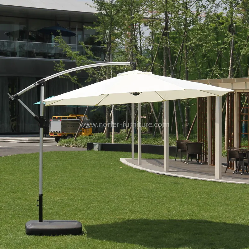 Parasol de banana escovada em todo o alumínio ao ar livre